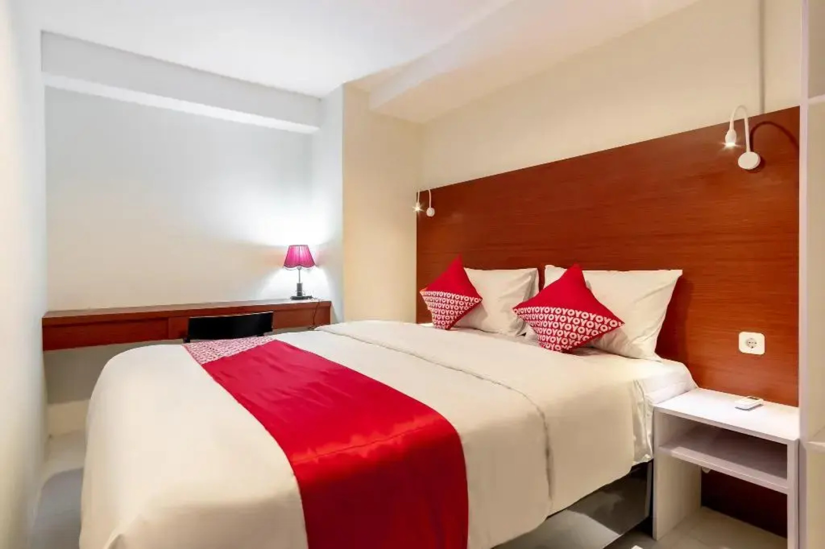Oyo Flagship 1481 Apartemen Sentraland Medan