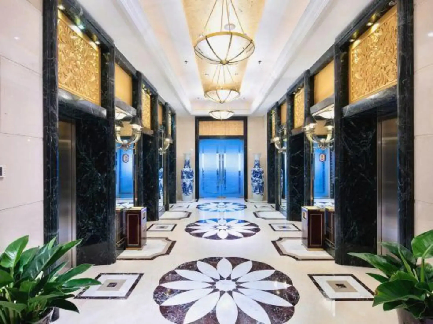 Zhengzhou Cheered Hotel