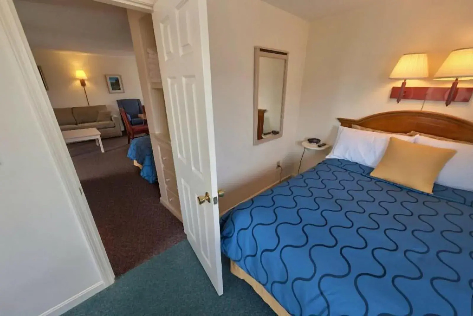 Sands by the Sea Motel