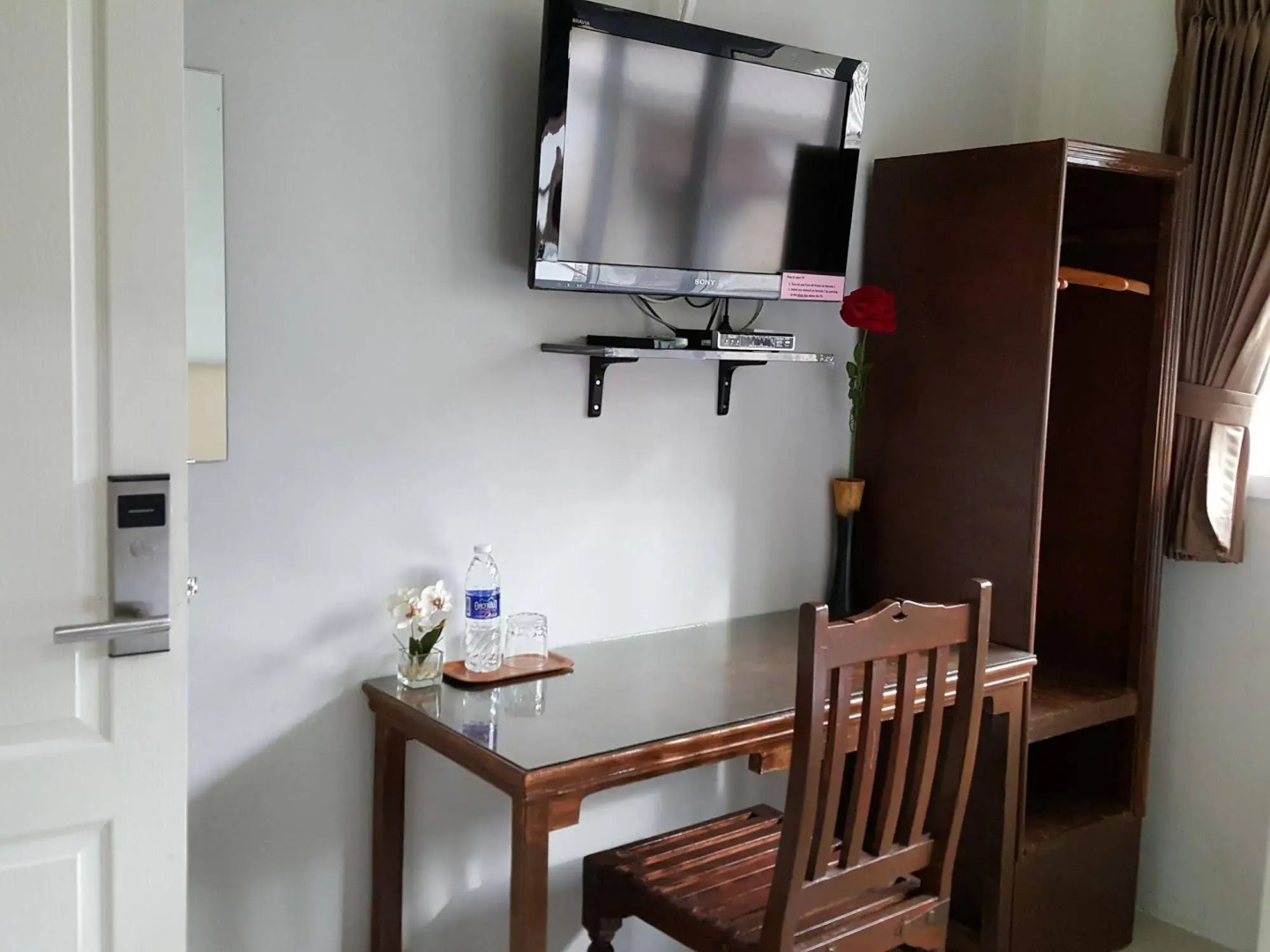 Bangkok Check Inn - Hostel