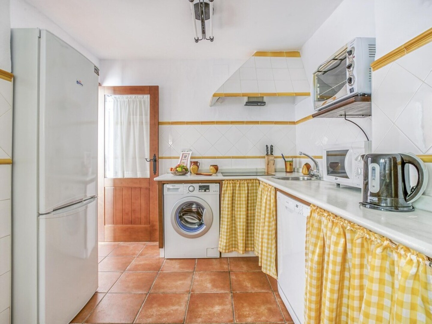 Comfy Holiday Home in Carcabuey With Patio