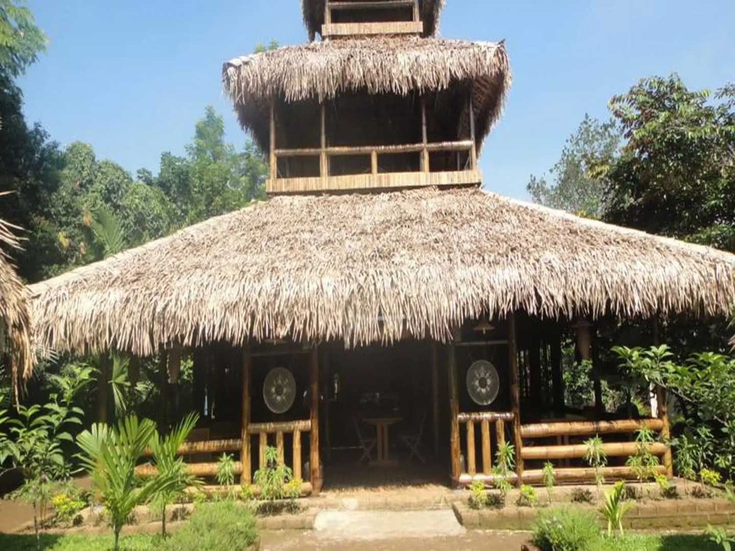 Golden Sunrise Hotel