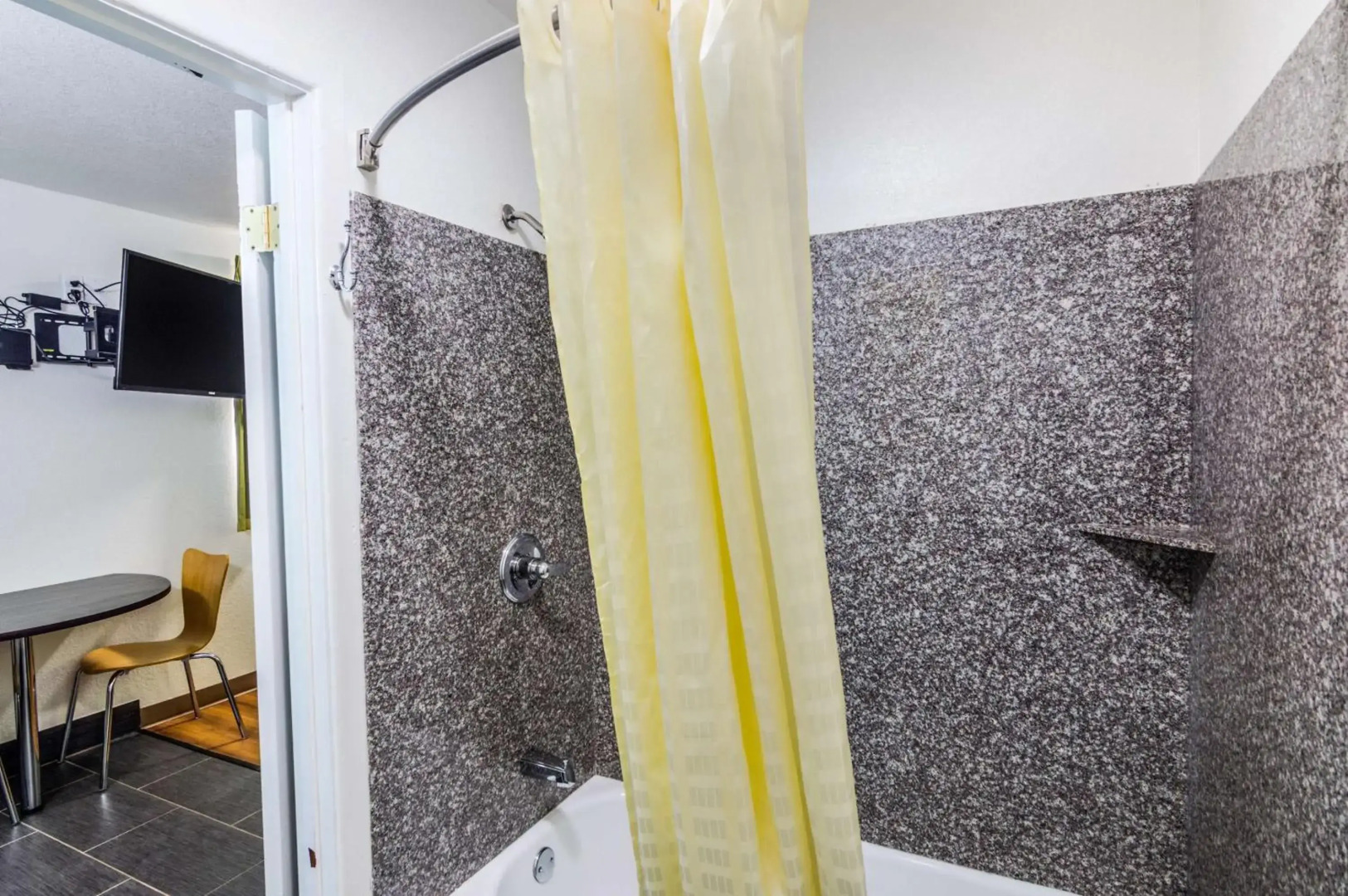 Motel 6 Childress, TX