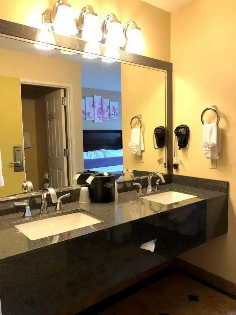 Red Garter Hotel & Casino by Red Lion Hotels