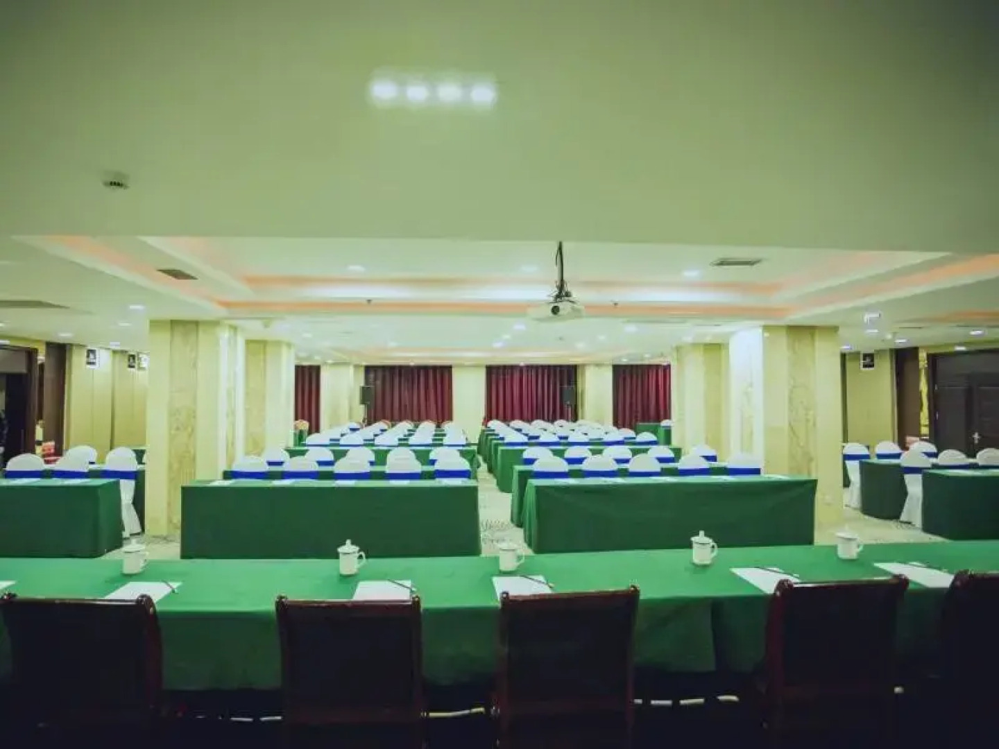 GreenTree Eastern Hotel Duyun Weng'an County Jinmei Times Bus Station