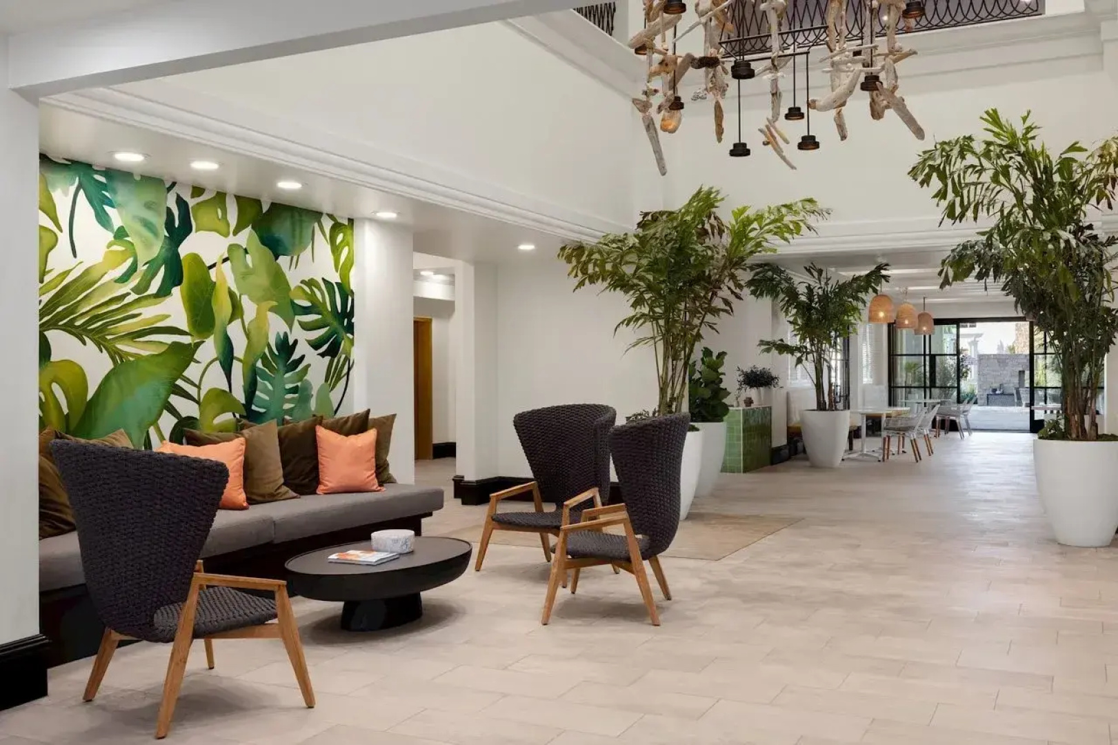 Tommy Bahama Miramonte Resort & Spa