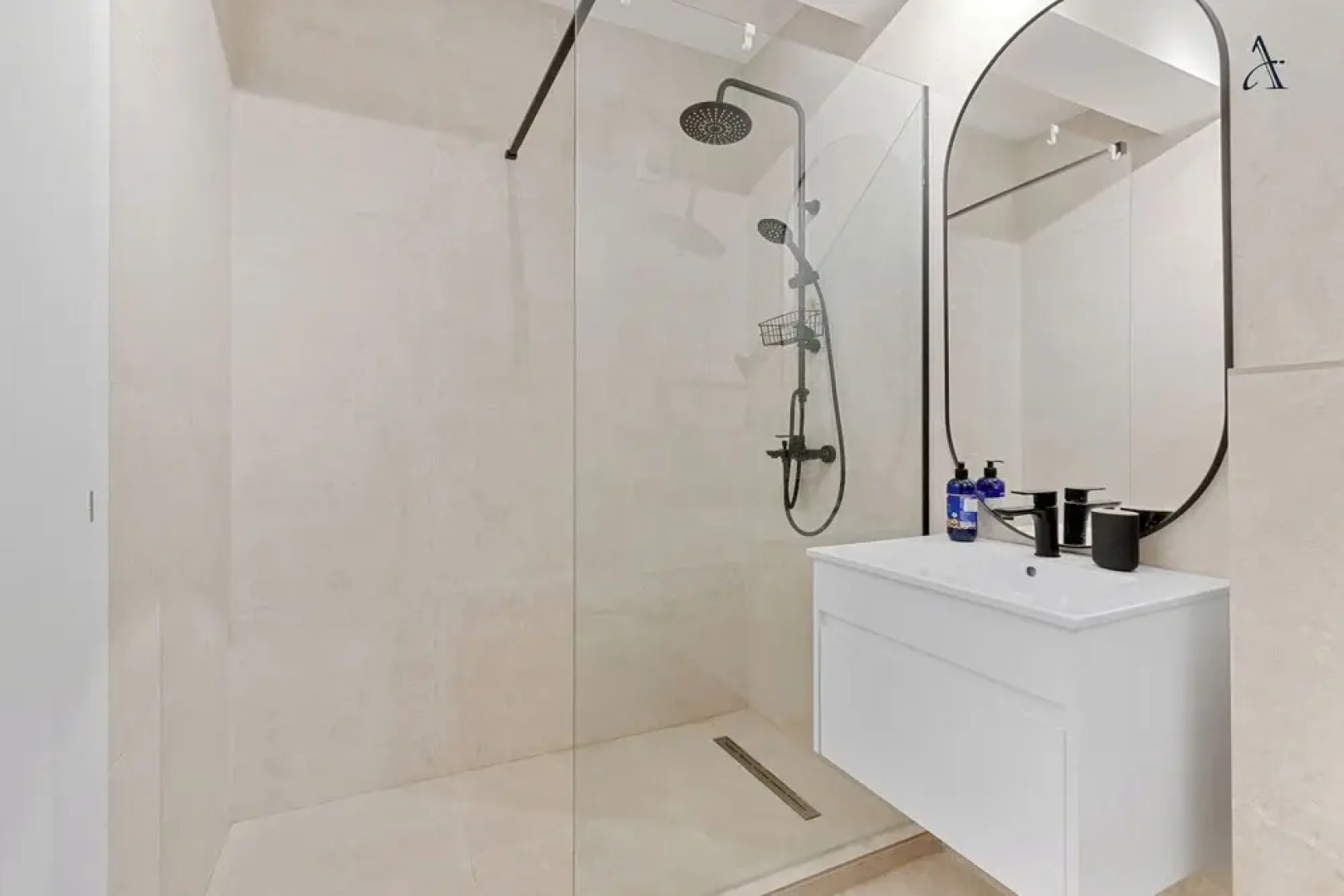 XOV 1BDR Apartments in Pipera