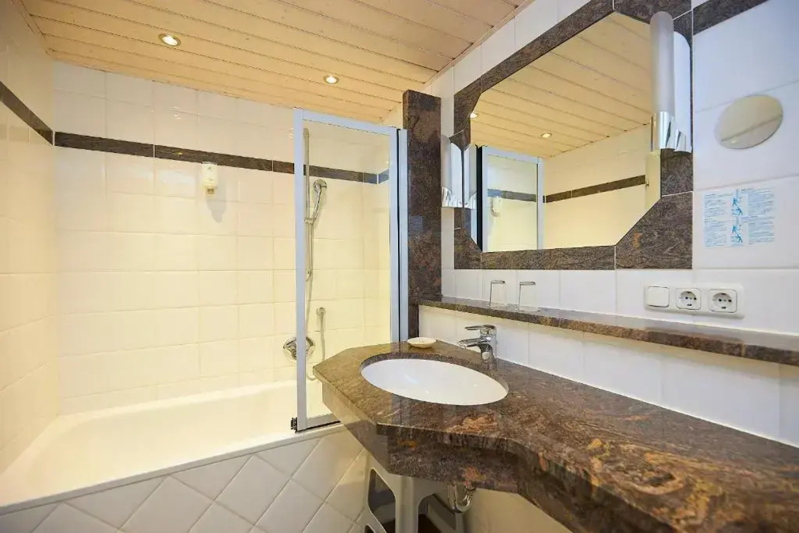 Gasthof-Hotel Zur Post Samerberg