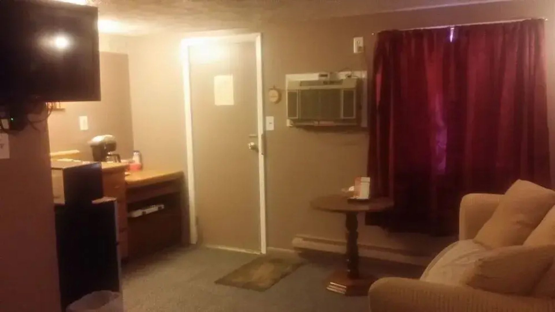 River Country Motor Lodge