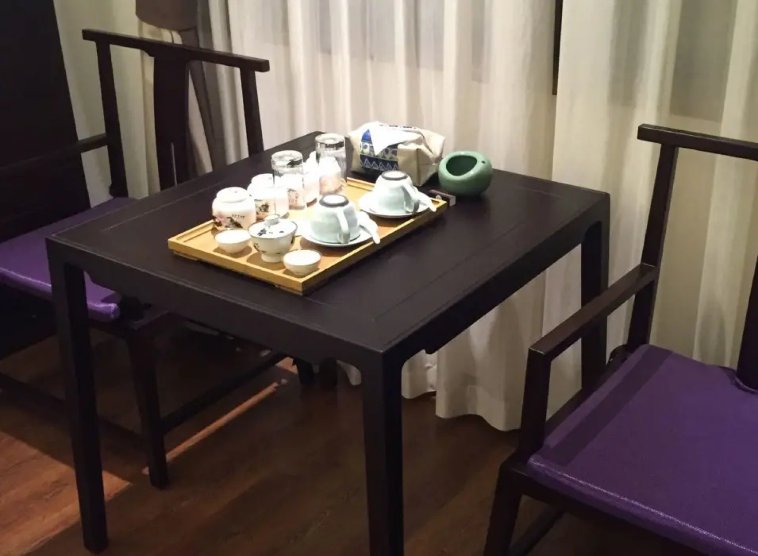 Wuzhen Dahong Inn
