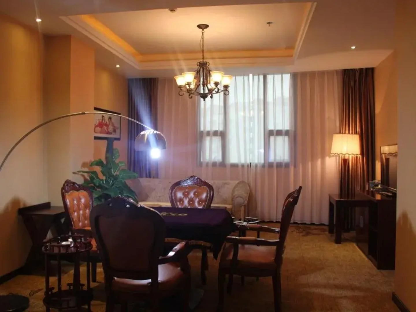 Panda Prince Hotel Dazhou