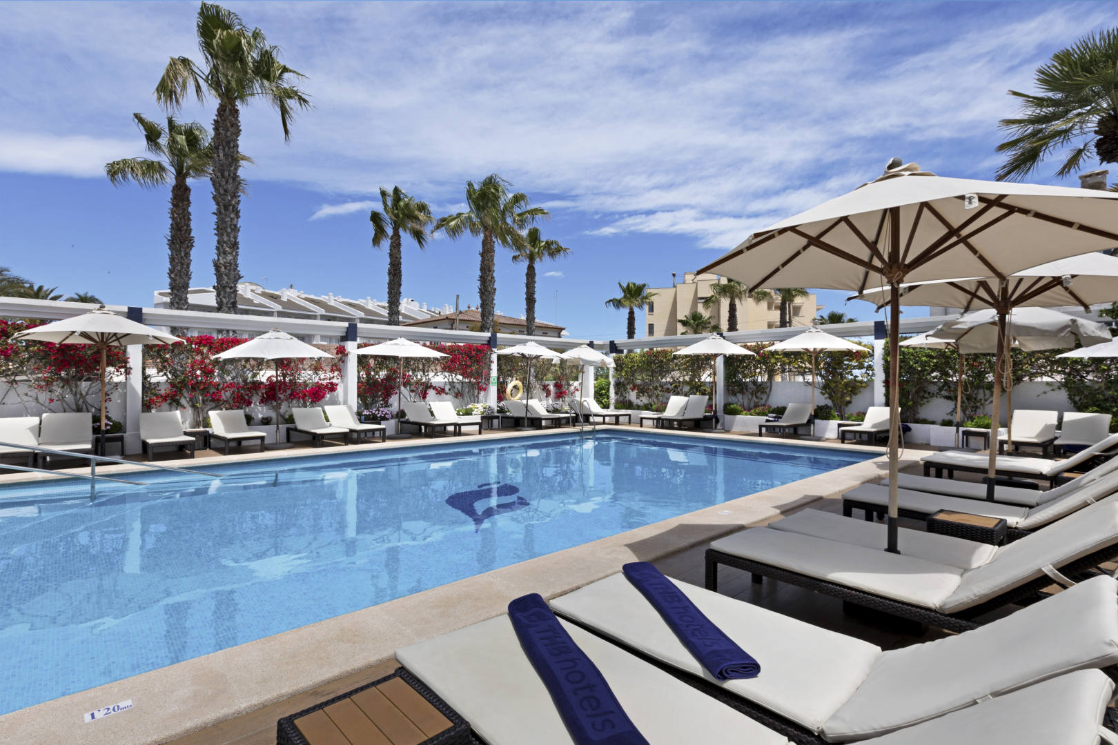 Отель Thb Gran Playa - Adults Only