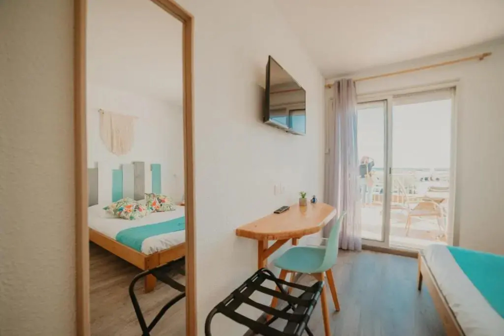 Sunrise Beach Hotel
