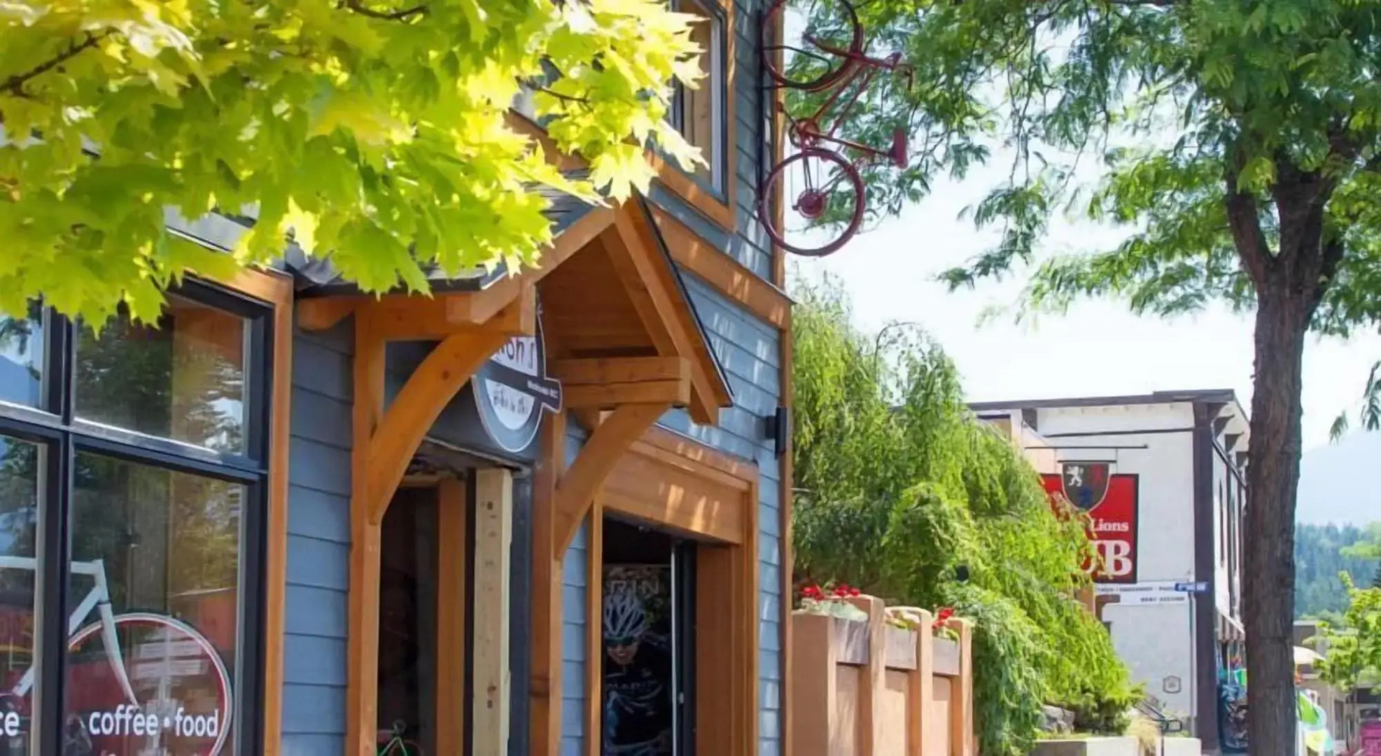 The Lodge at Arrow Lakes