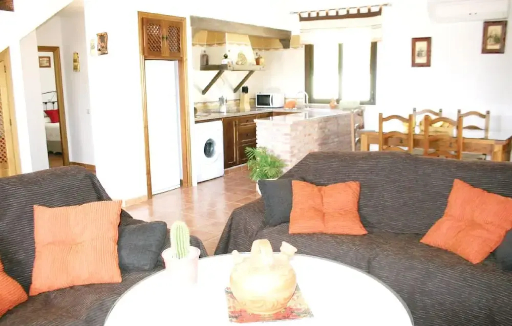 House With 2 Bedrooms in El Gastor, With Wonderful Lake View, Private