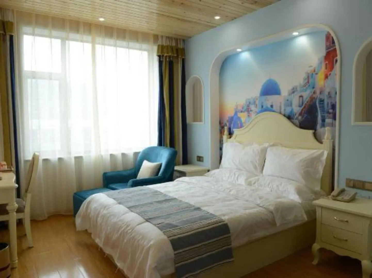 Jiatai Business Hotel