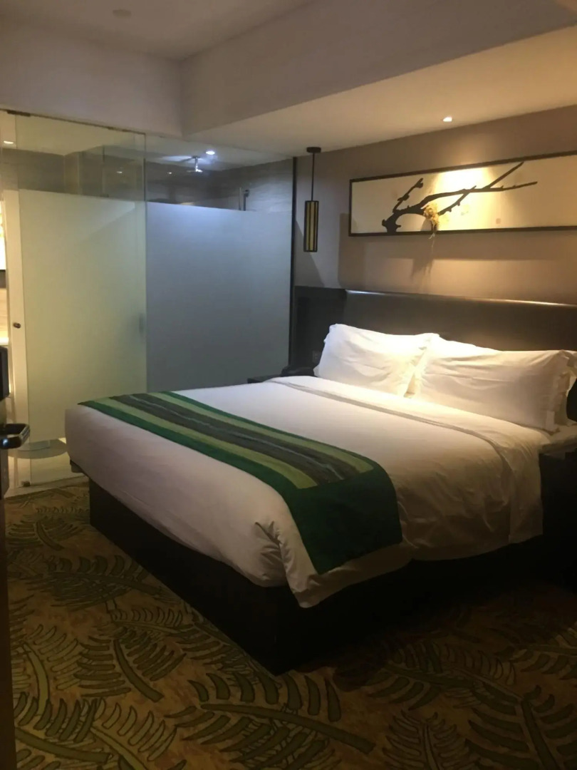 Relax Season Hotel Dongmen