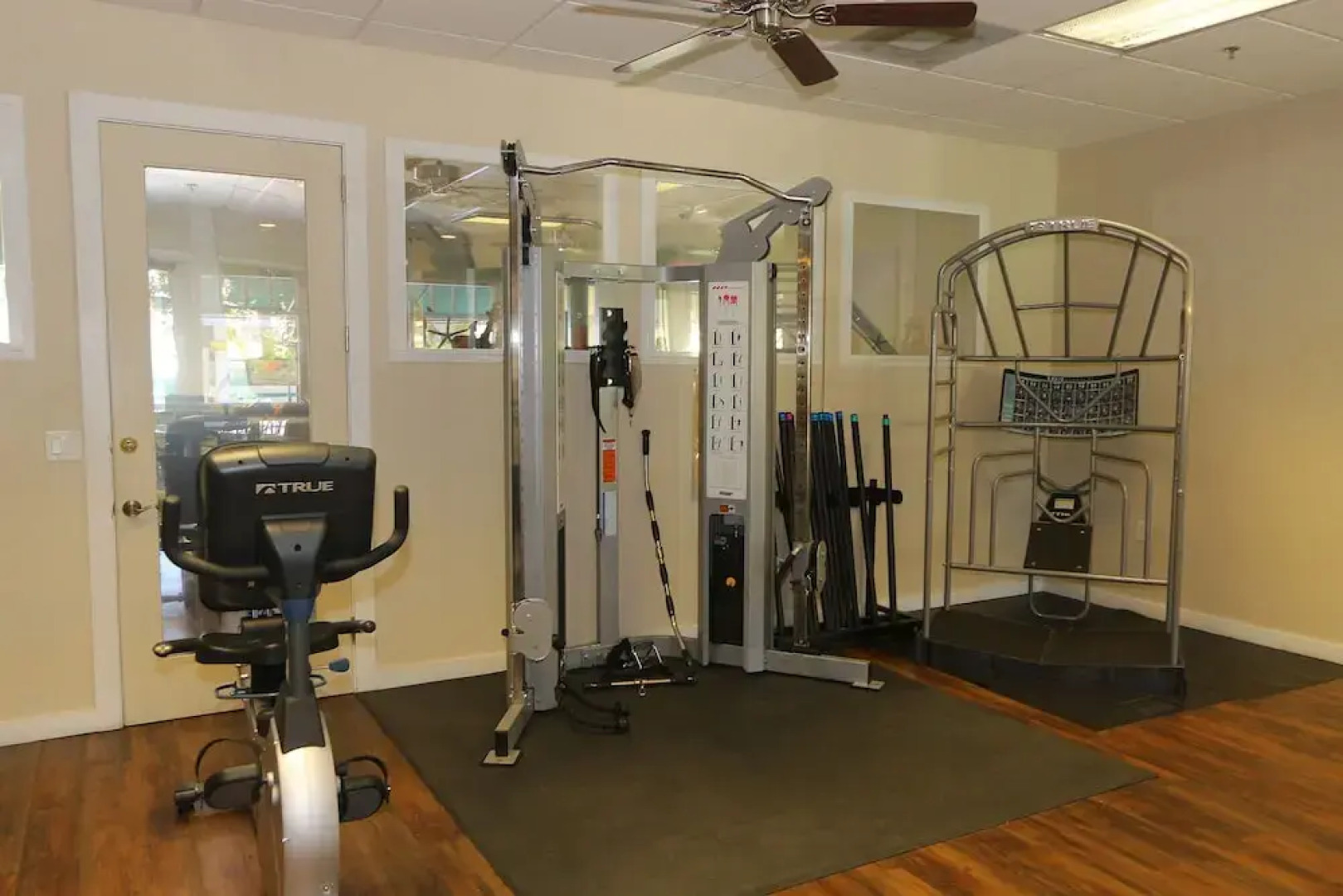 Cedars Tennis Resort by RVA