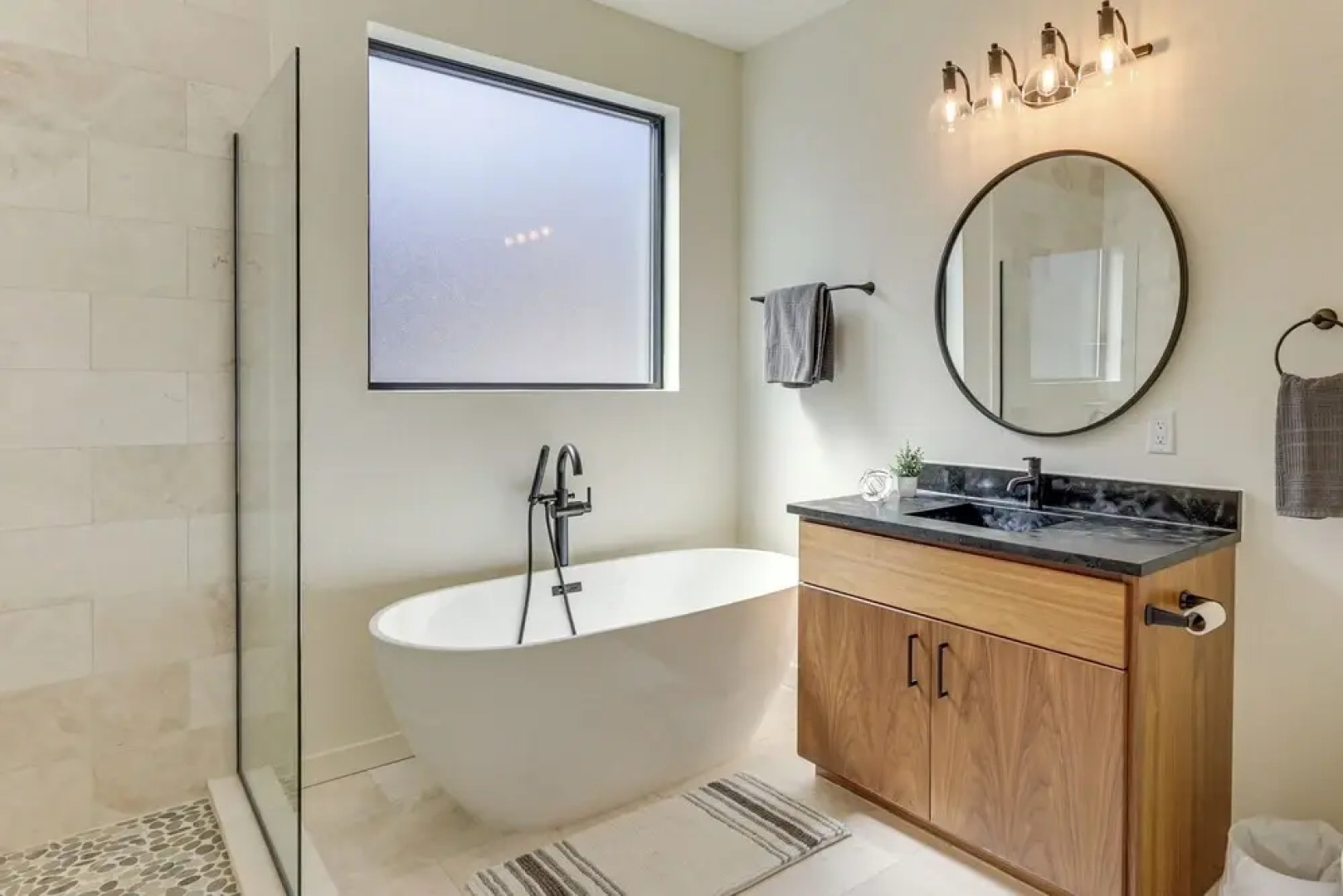 Walk to Ski Lift: Granby Ranch Family Retreat!