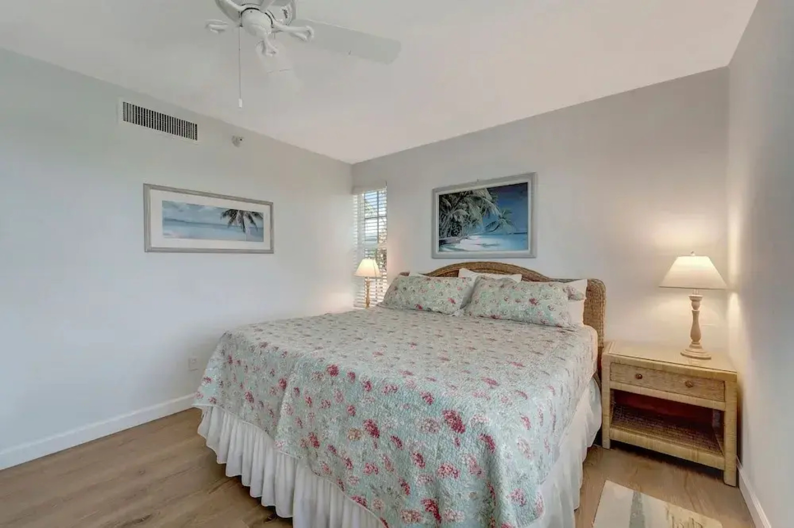 Beach One Bedroom Villa by Redawning