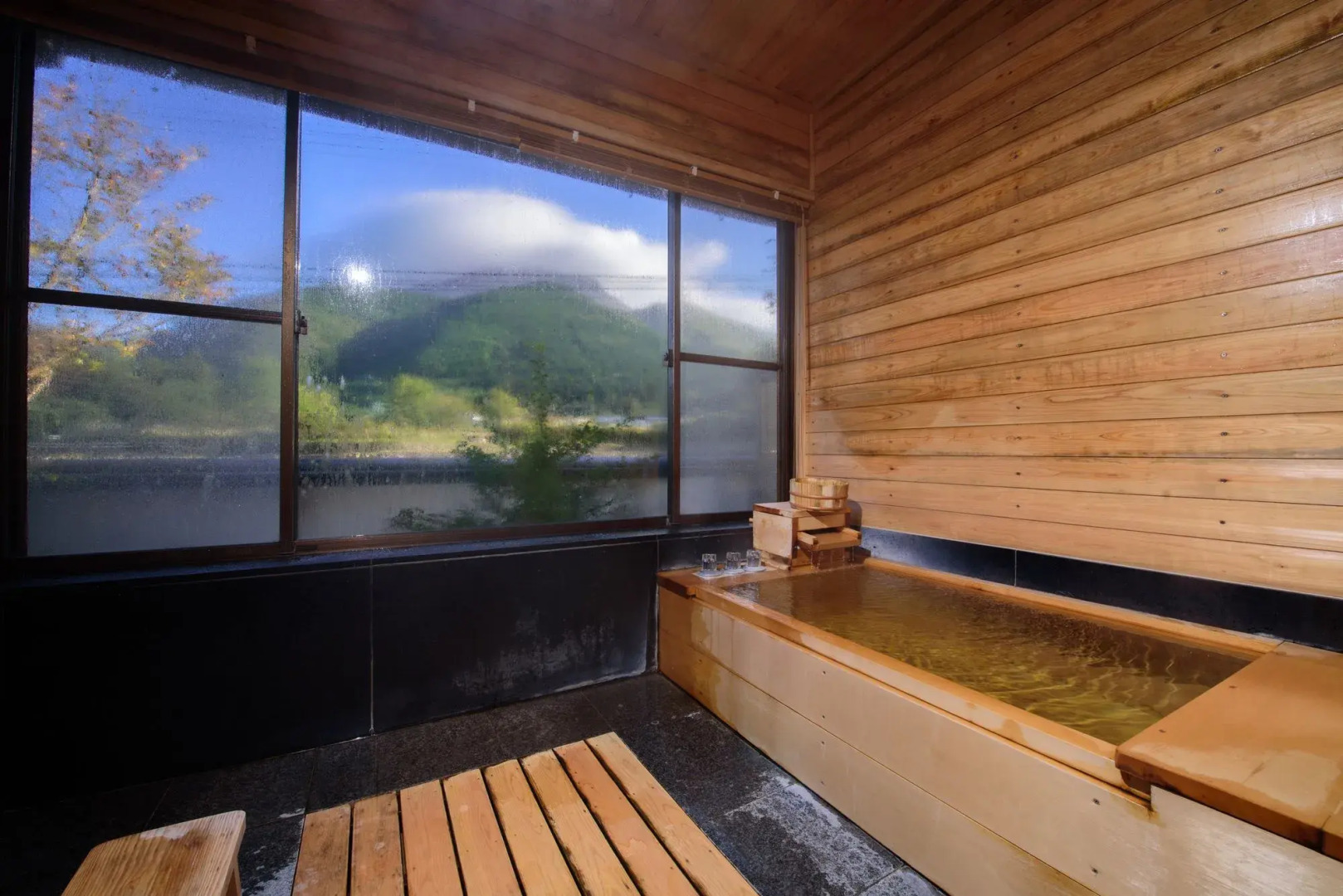 Wafu Ryokan Tsuenosho