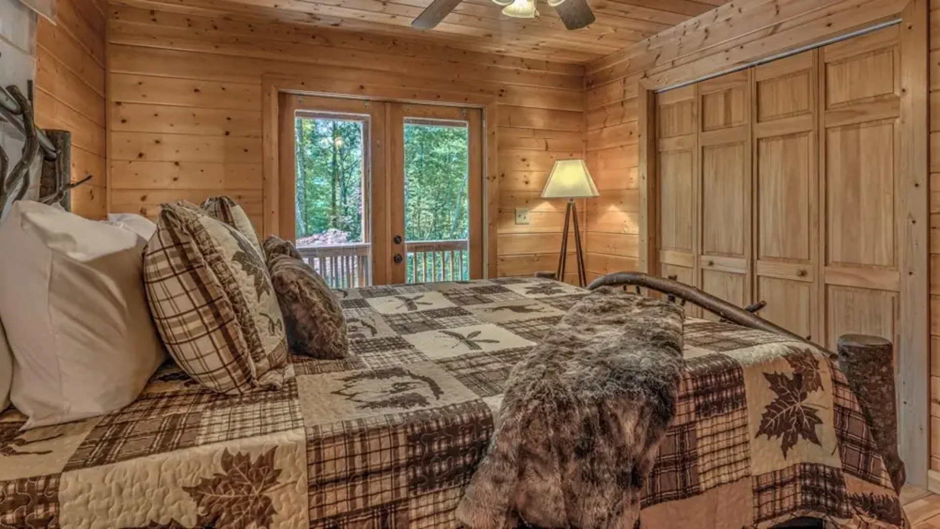 Aska Retreat by Escape to Blue Ridge