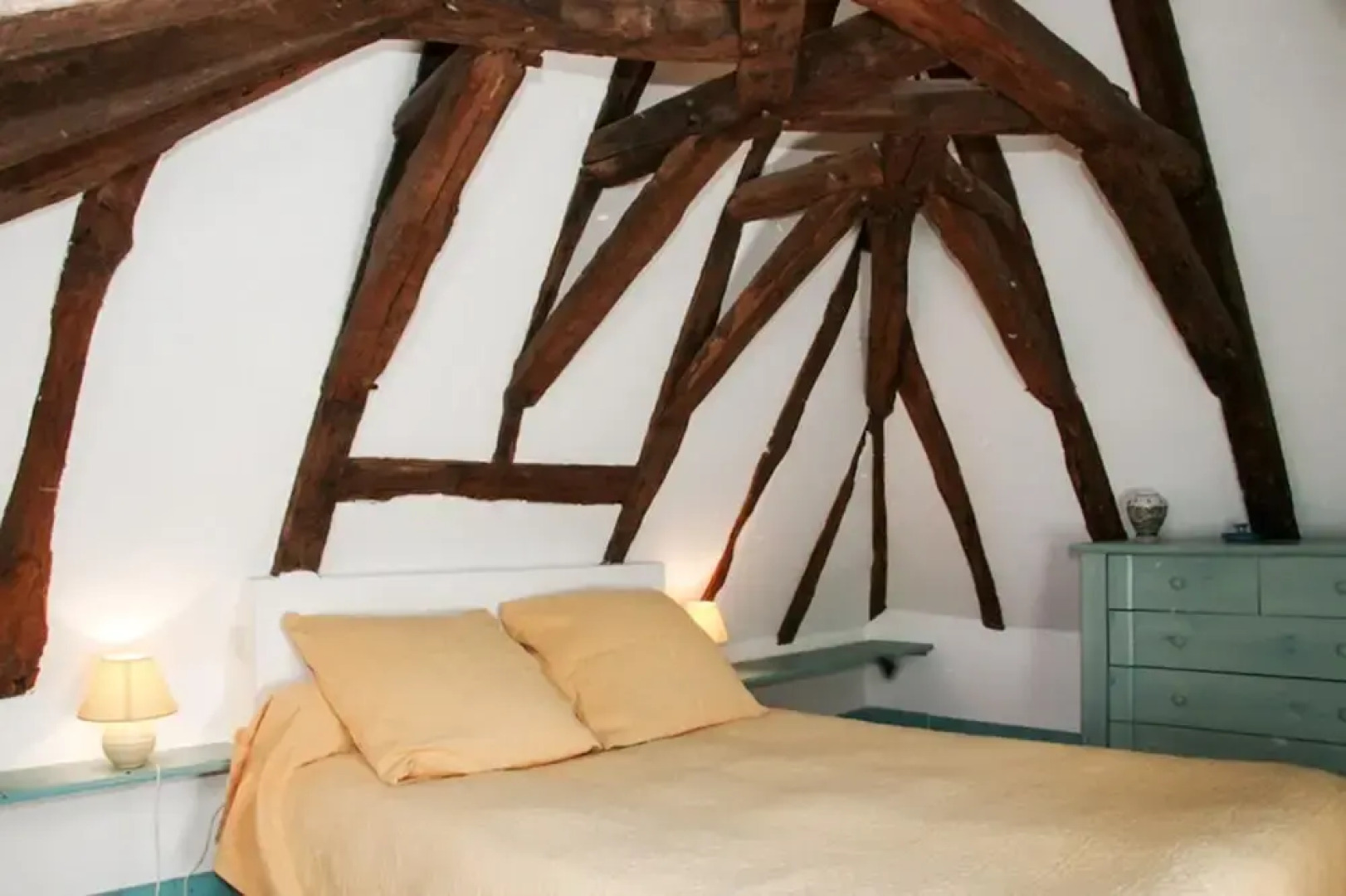 House With 2 Bedrooms in Aubas, With Furnished Garden and Wifi