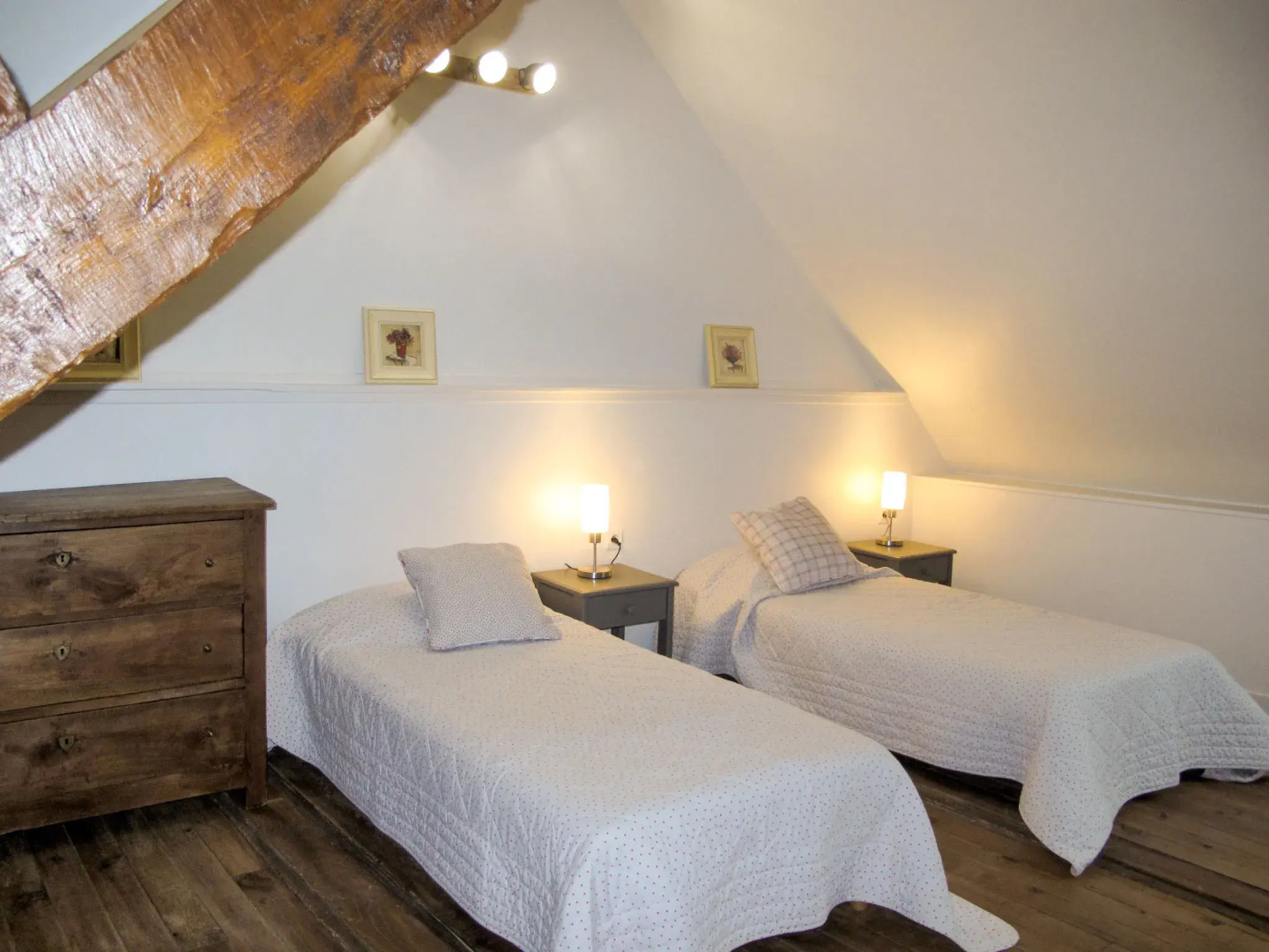 Les Moutons (CEZ402)