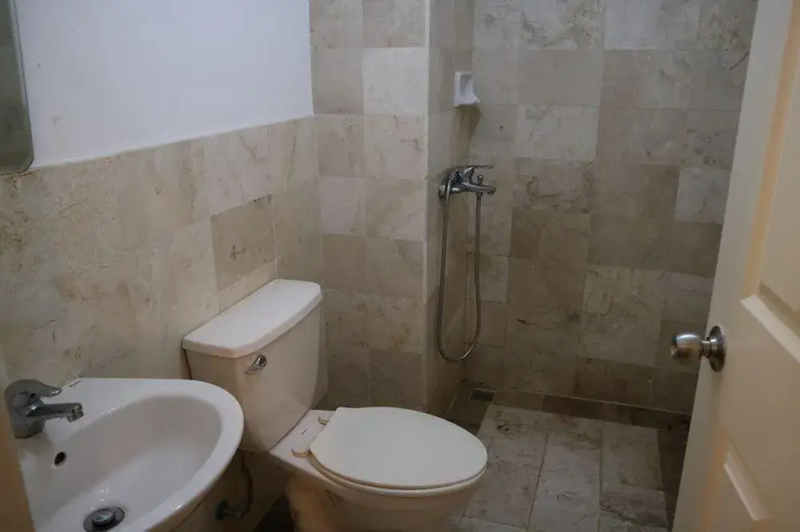 Jeritel - Mall of Asia