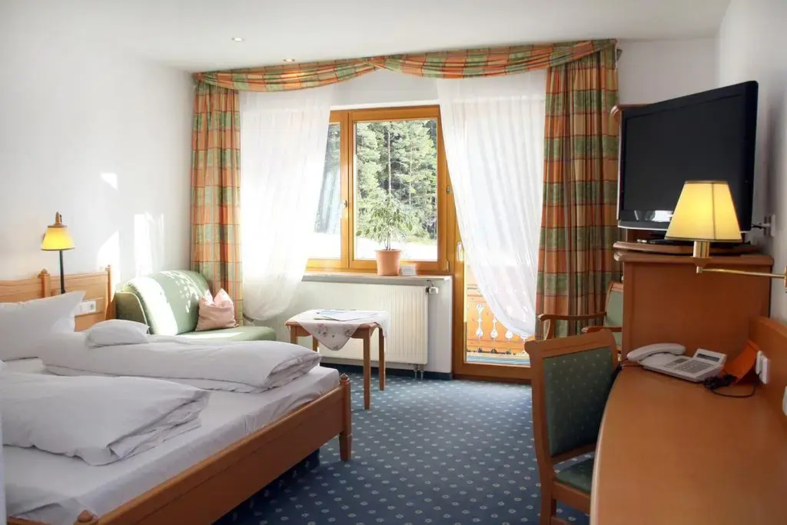 Hotel Schöne Aussicht