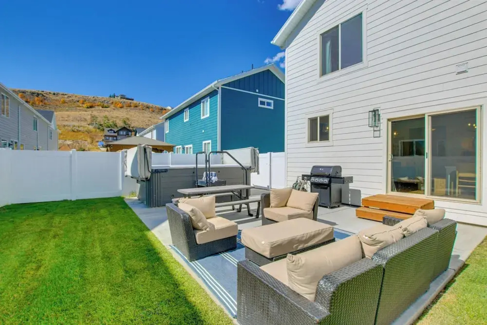 Spacious Utah Home w/ Hot Tub < 1 Mi to Bear Lake!