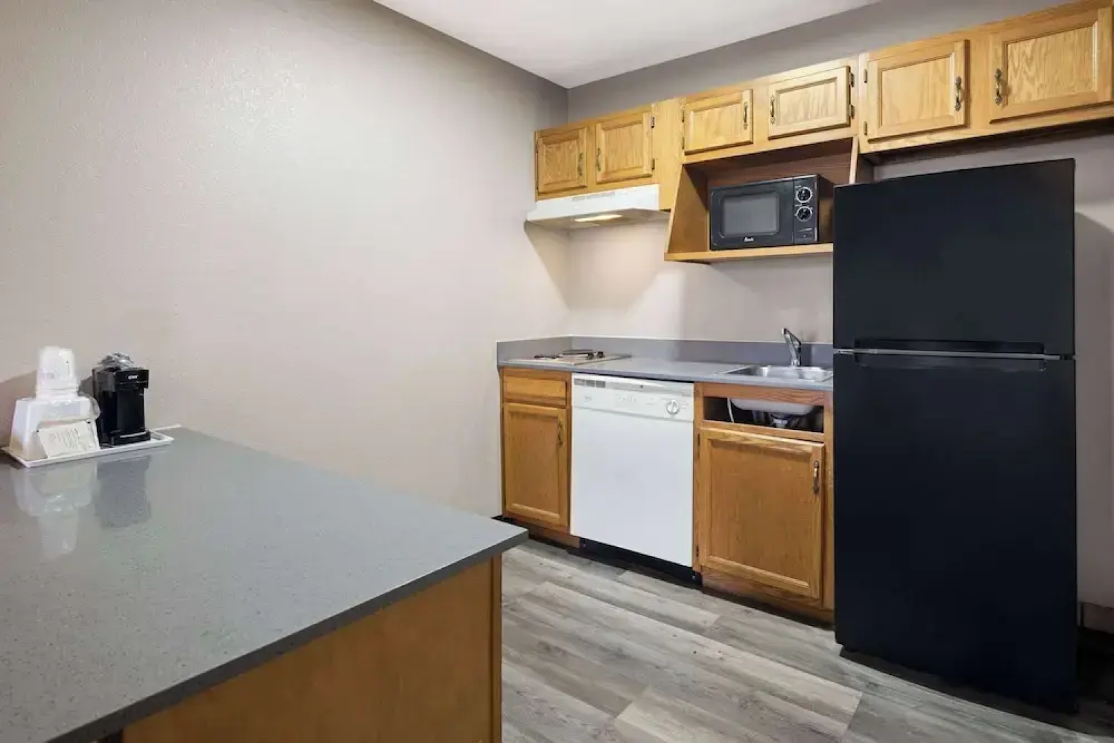 Days Inn & Suites Kokomo