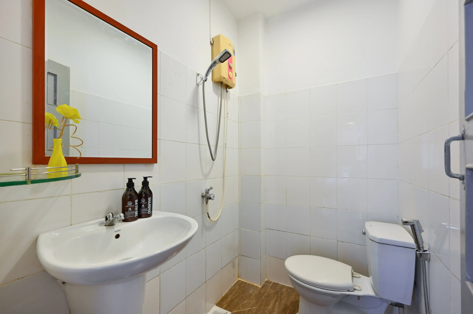 The Noble Swan Wood Park Hotel