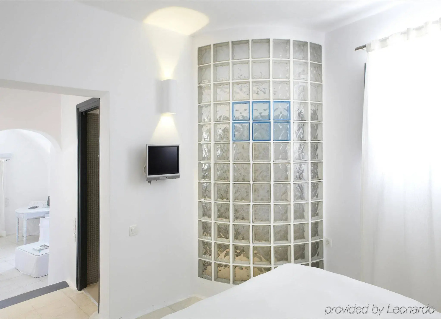 Sun Rocks Boutique Hotel