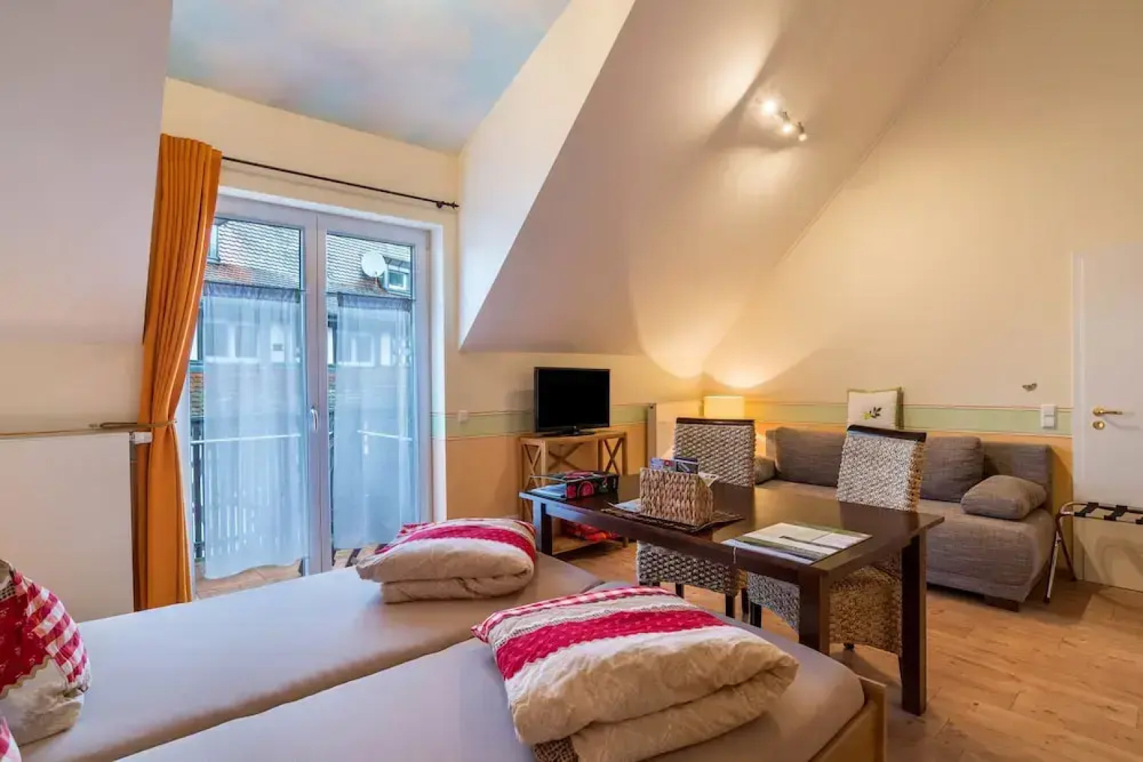 SCHUSTERjunge APARTHOTEL