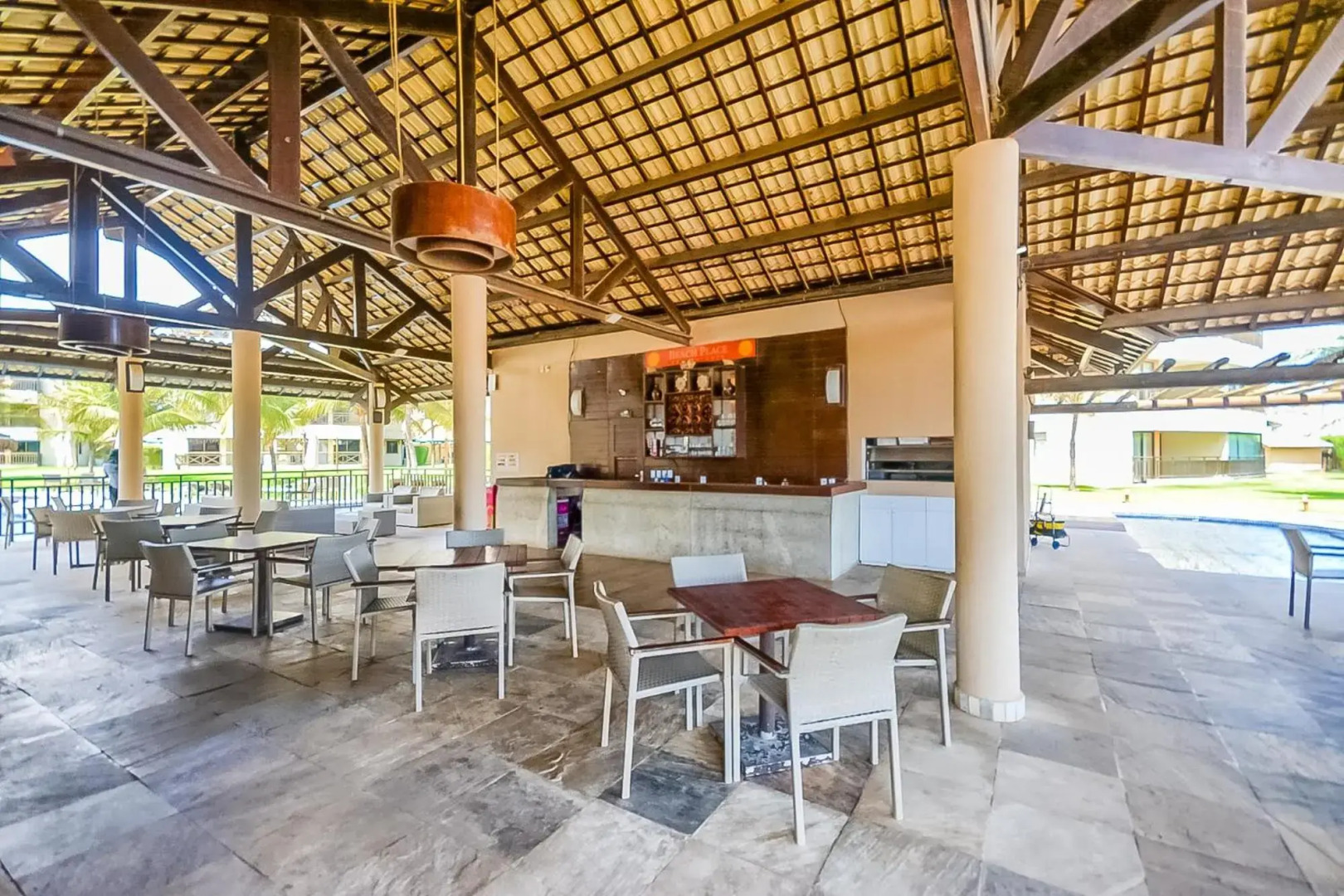 Beach Place Resort Bangalo 12