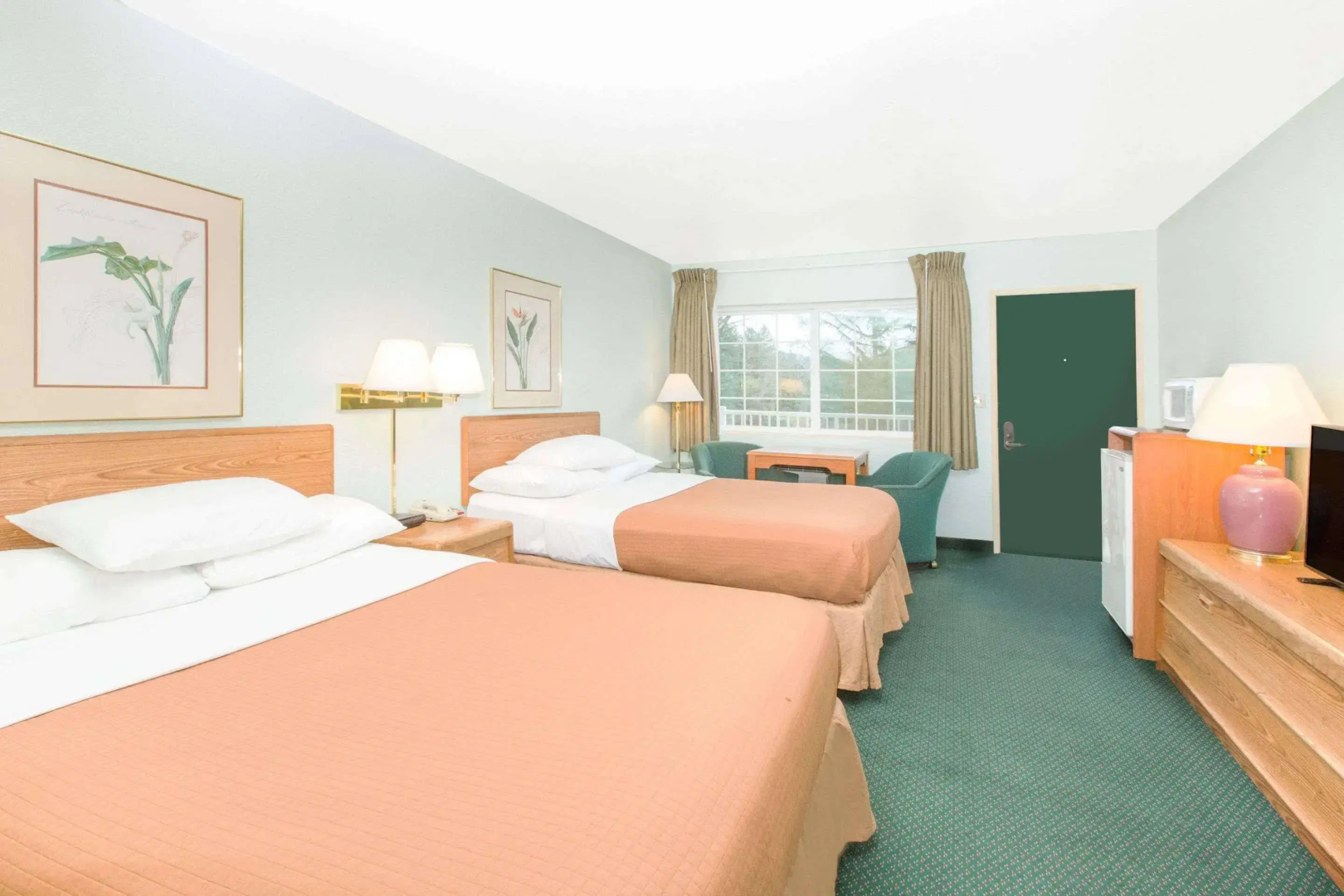 Riverfront Inn Roseburg