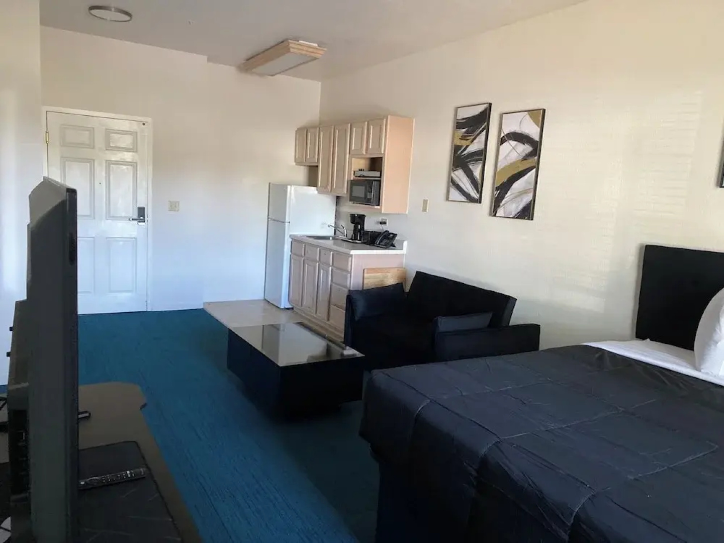 The Enchanted Suites & Residence