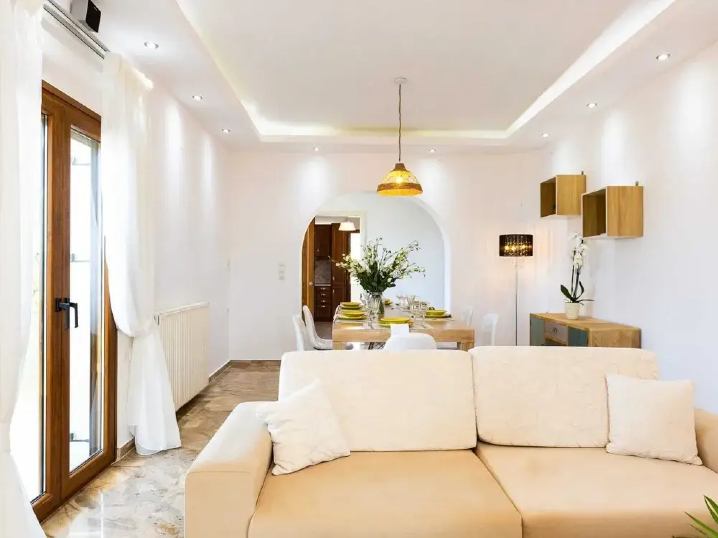 Villa in Crete With Private Pool & Beaches Nearby