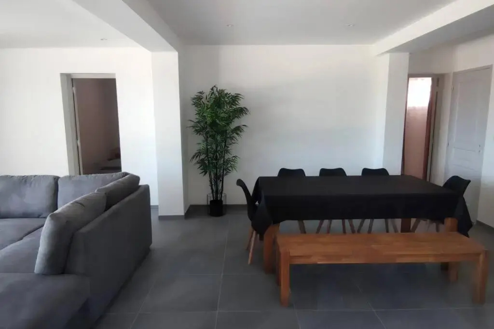 F4 a Porticcio Avec Piscine Et Vue Sur Mer