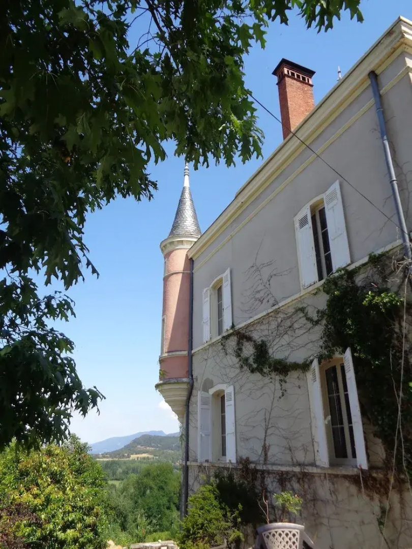 L'annexe du Château de Saint Genix