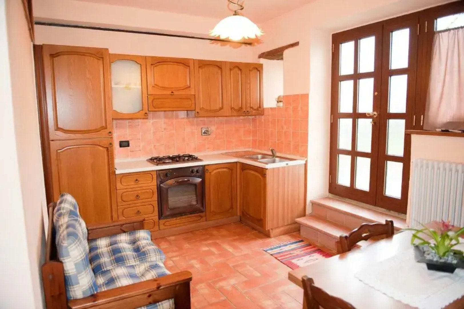 3 bedrooms appartement with shared pool enclosed garden and wifi at Caprese Michelangelo