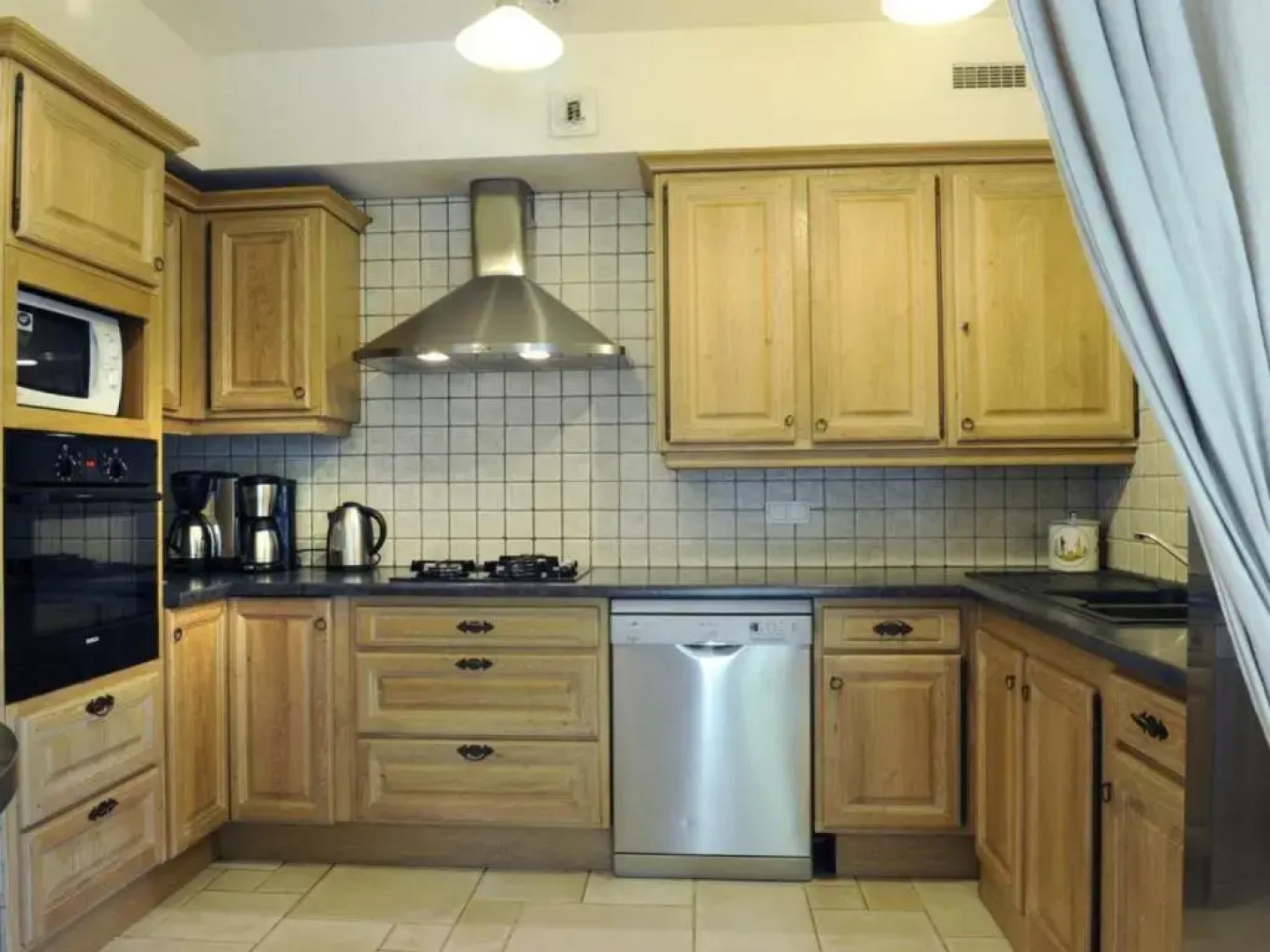 Gîte Bar-sur-Seine, 7 pièces, 26 personnes - FR-1-543-134