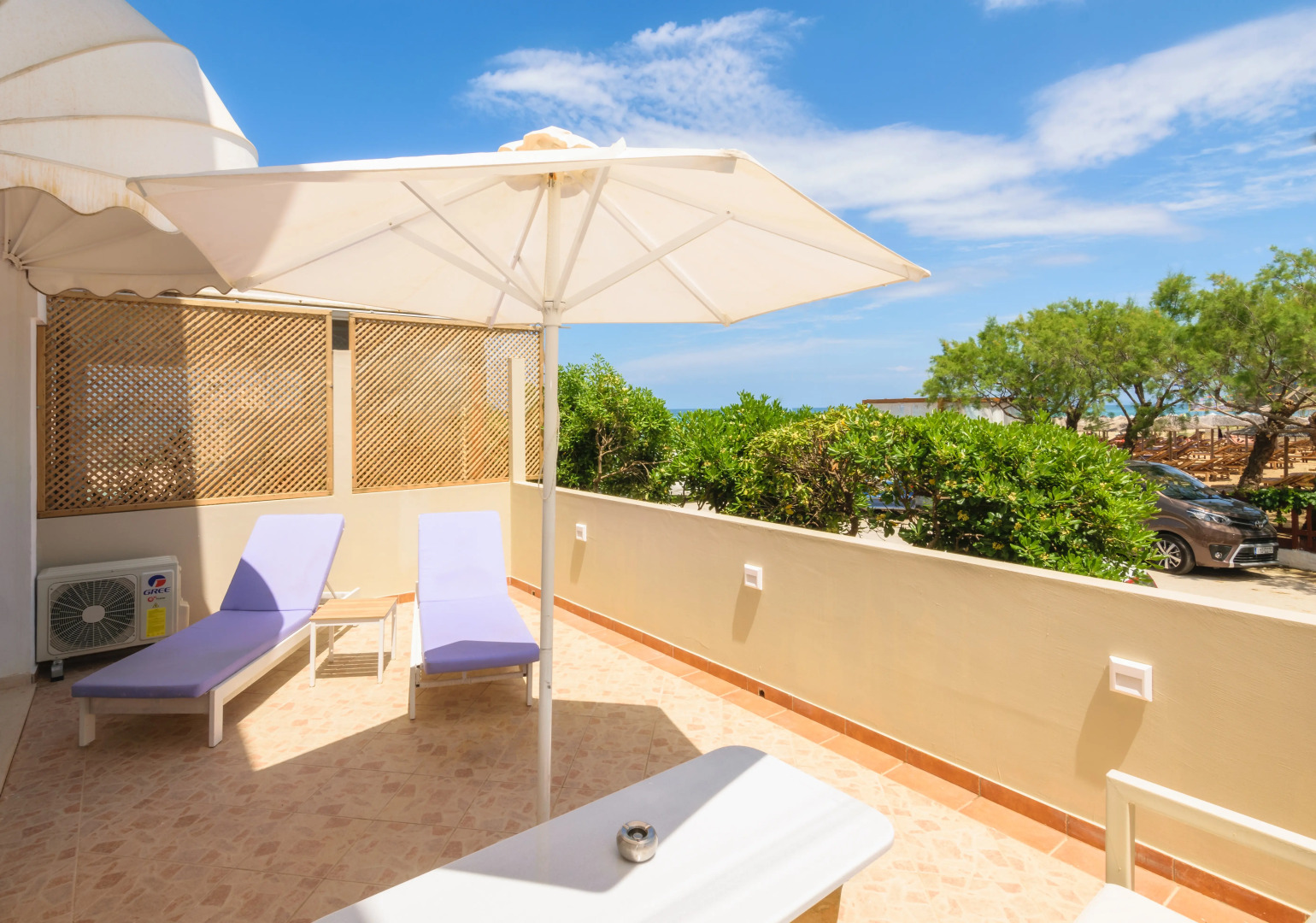 Iakinthos Tsilivi Beach