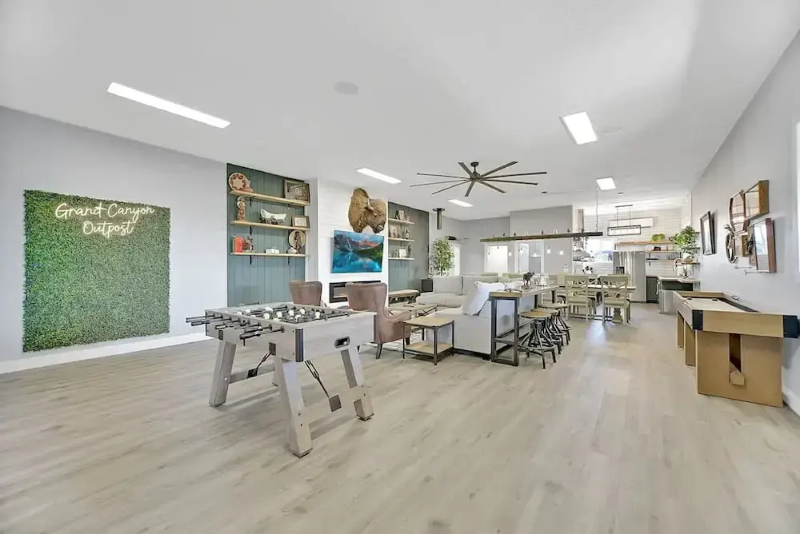 Grand Canyon Adventure Base 4BR Home With Games