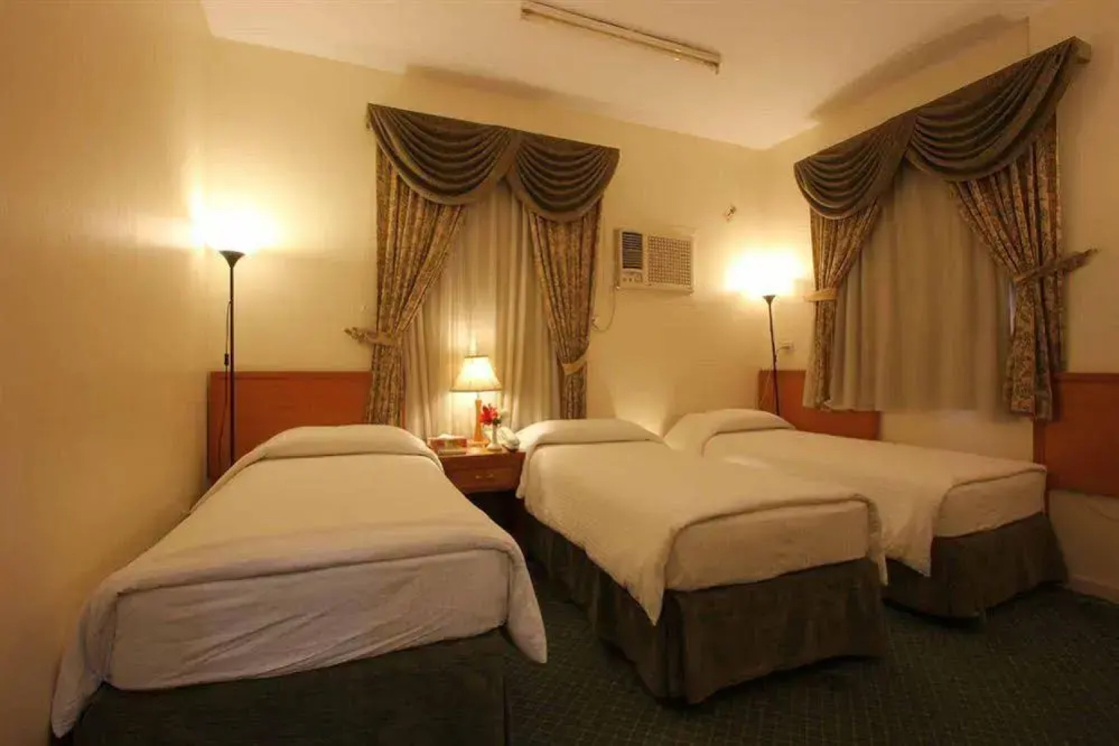 Haneen Al Firdous Hotel