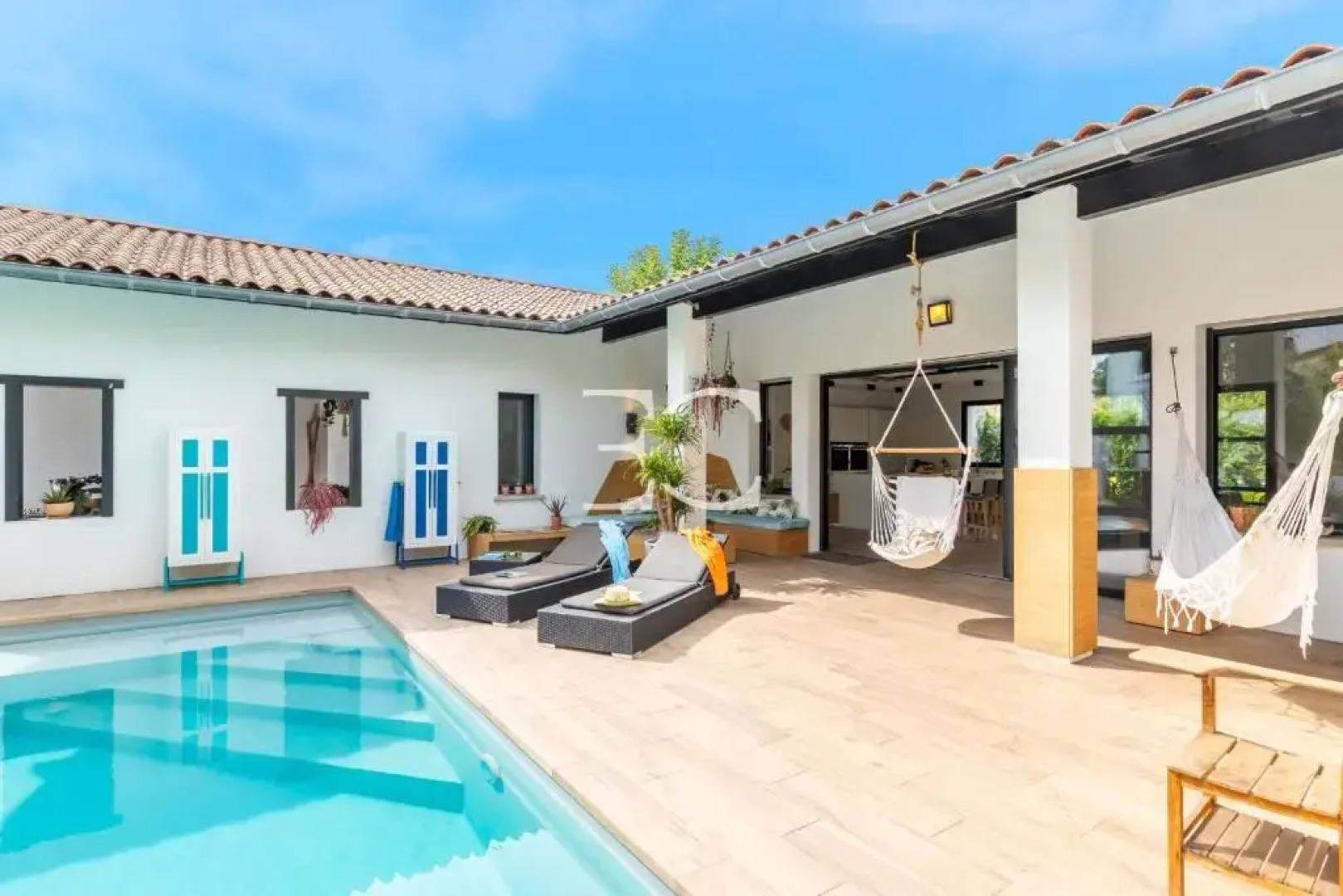 Easy Clés- Gorgeous 4 bedrooms villa with heated pool