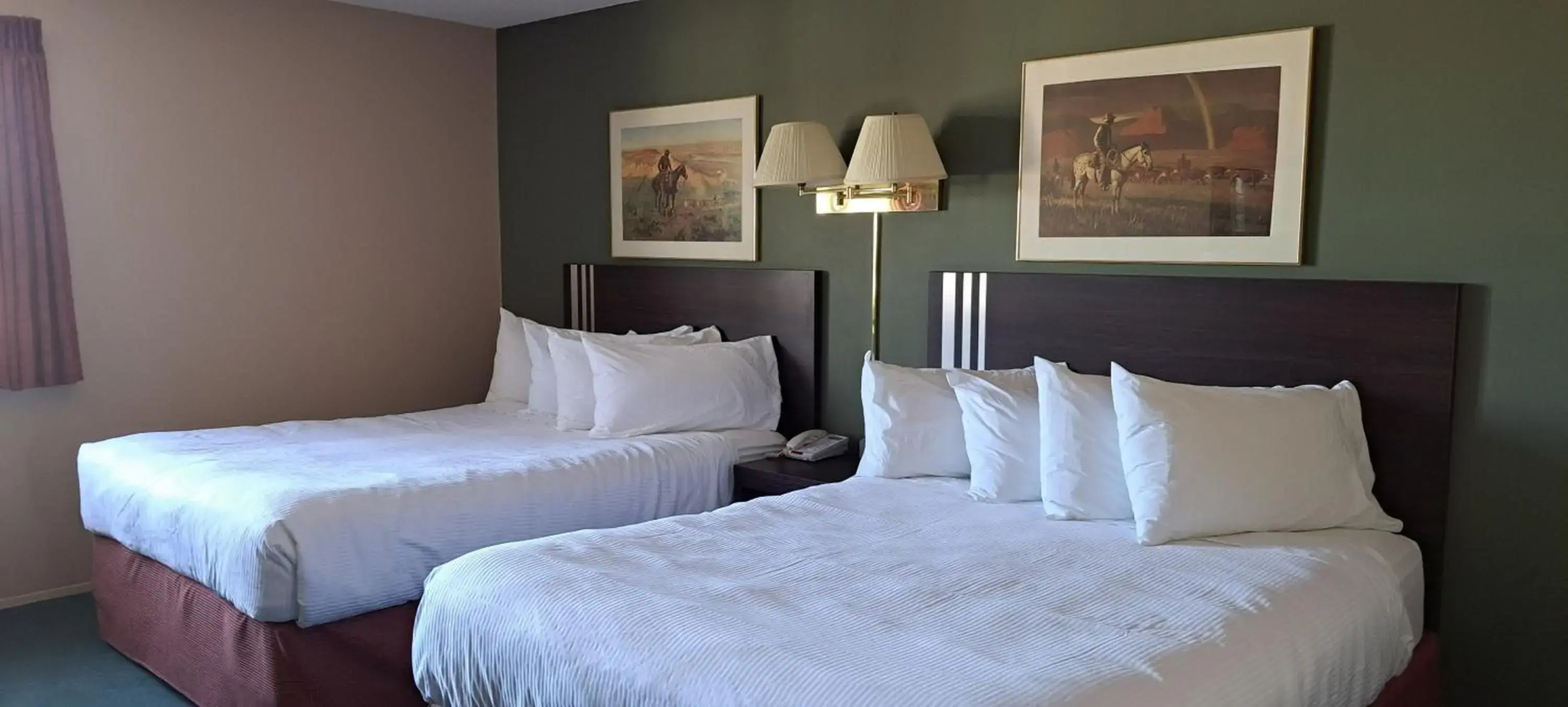 Travelodge by Wyndham Lacombe