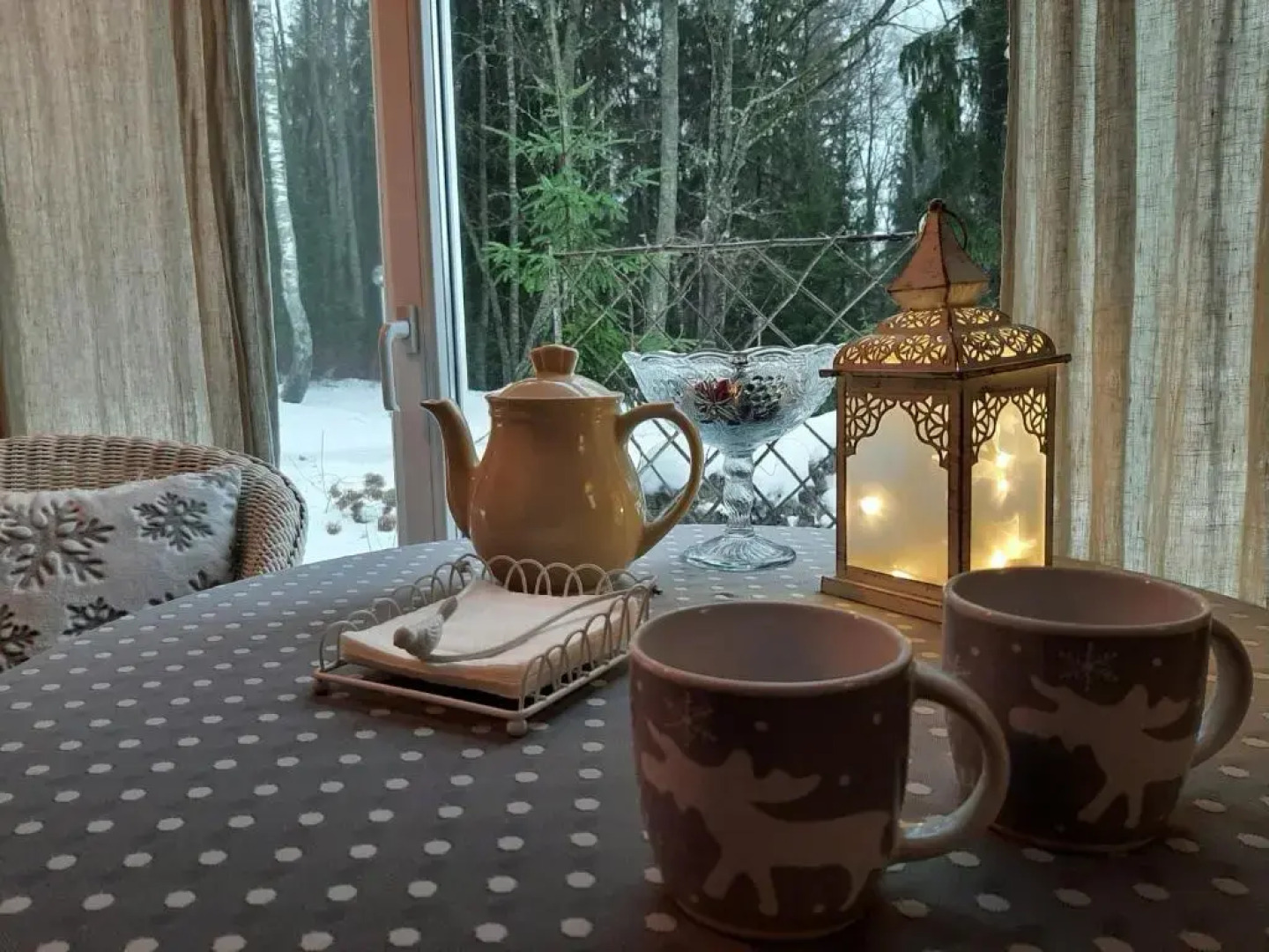 Mellene 1 bedroom house in nature & hot tube