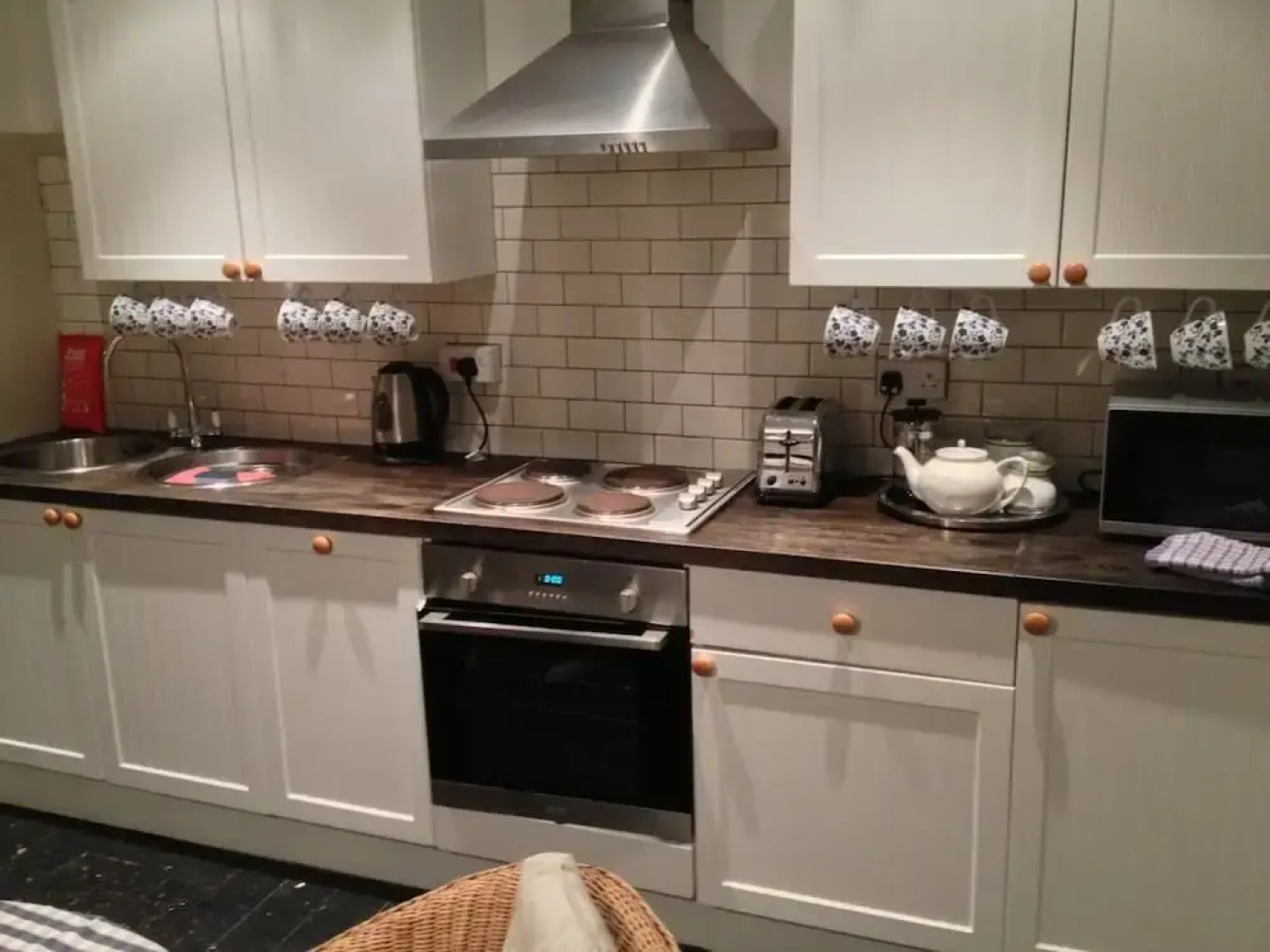 Beehive Cottage / 2-bed Home on Osea Island, Essex